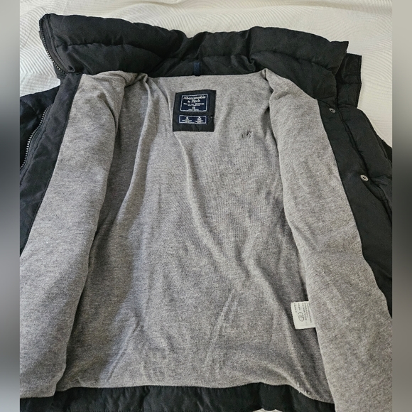 Abercrombie & Ftich Puffer Jacket - size xs - Picture 13 of 16